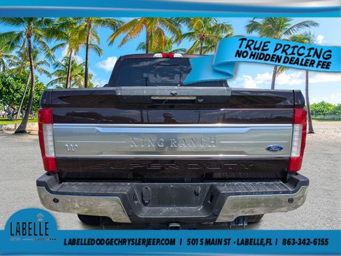 Used 2019 Ford F250 King Ranch w/ King Ranch Ultimate Package AWD/4WD image 4