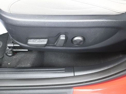 Certified 2023 Kia Soul EX image 12