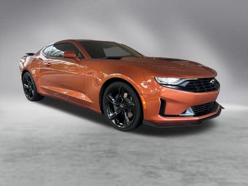 Used 2022 Chevrolet Camaro LT w/ RS Package RWD image 2