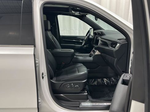 Used 2024 GMC Yukon Denali image 27