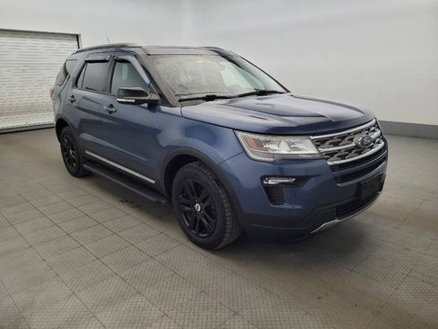 Used 2018 Ford Explorer XLT w/ Equipment Group 202A image 13