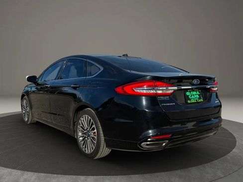 Used 2017 Ford Fusion SE w/ Fusion SE Technology Package image 7