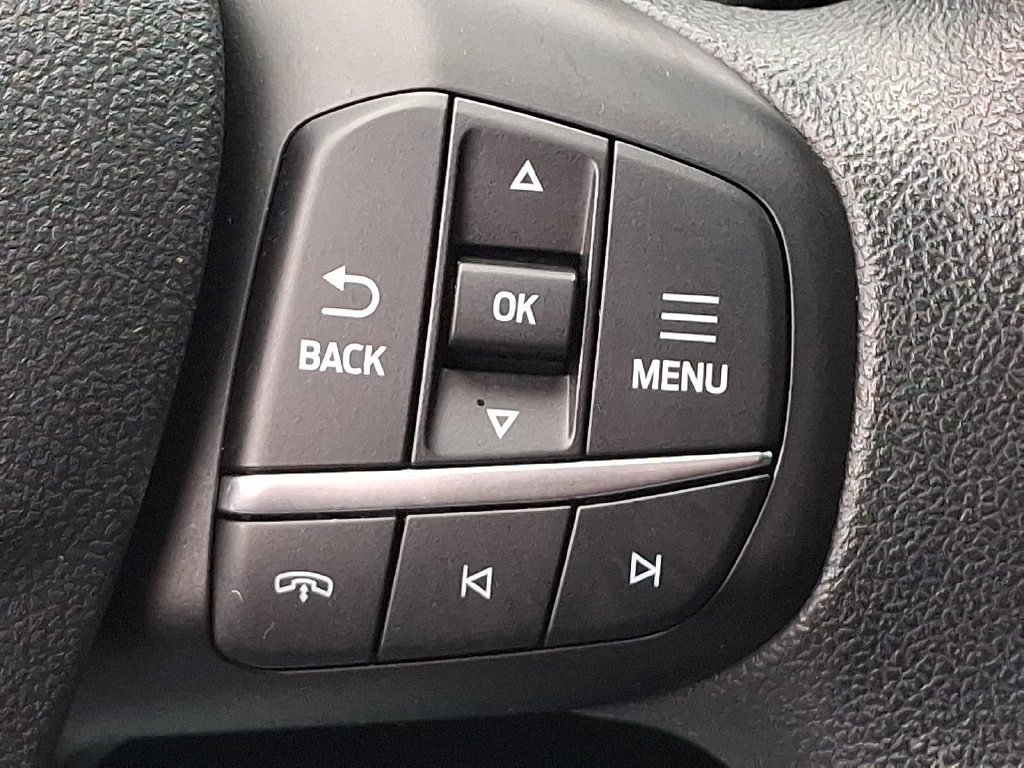 Used 2025 Ford Escape Active AWD/4WD image 22