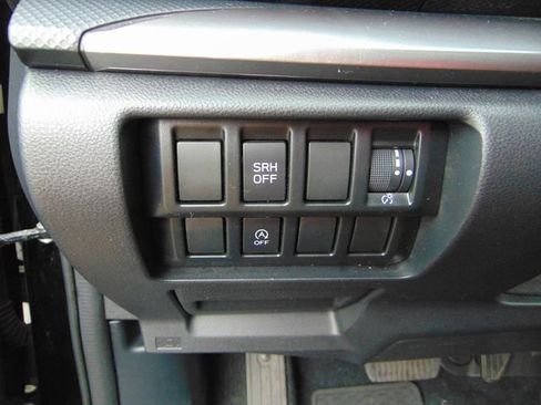 Certified 2023 Subaru Forester Premium AWD/4WD image 19