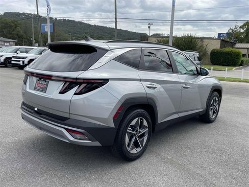 New 2026 Hyundai Tucson SEL image 3