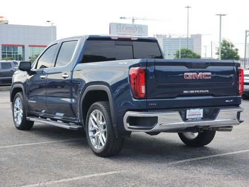 Used 2020 GMC Sierra 1500 SLT w/ SLT Premium Plus Package AWD/4WD image 3