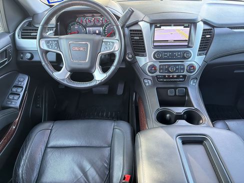 Used 2018 GMC Yukon XL SLT w/ Premium Edition RWD image 26