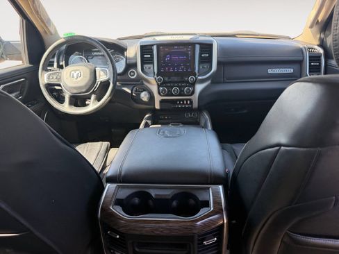 Used 2019 RAM 1500 Laramie RWD image 10