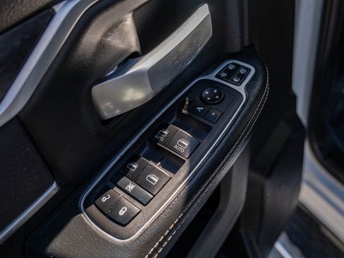 Used 2024 RAM 2500 Big Horn image 11