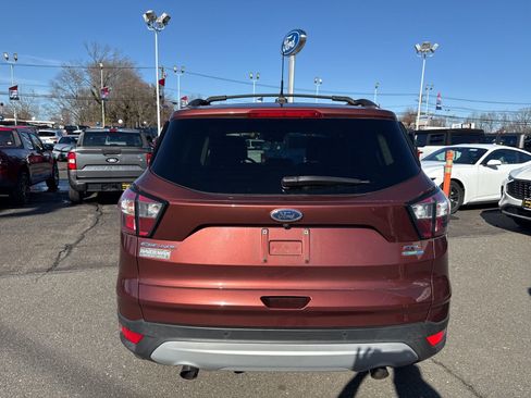 Used 2018 Ford Escape SEL image 4