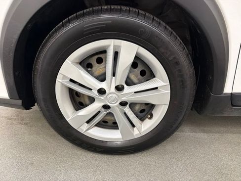 Used 2024 Nissan Kicks S FWD image 22