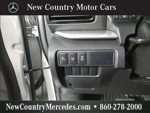 Used 2022 Mitsubishi Eclipse Cross SE image 21