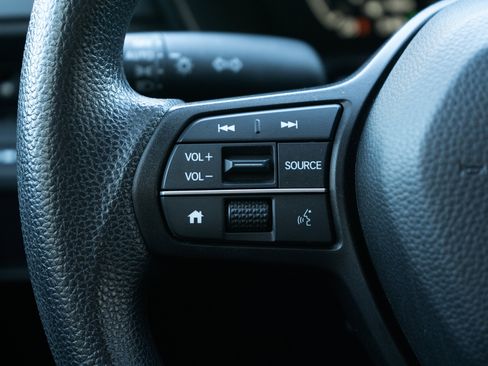 Used 2024 Honda CR-V EX image 20