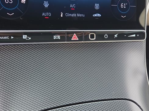 Used 2026 Mercedes-Benz GLC 300 image 33
