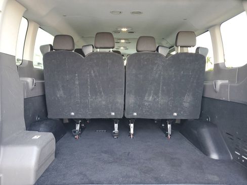 Used 2023 Ford Transit 350 XLT image 16