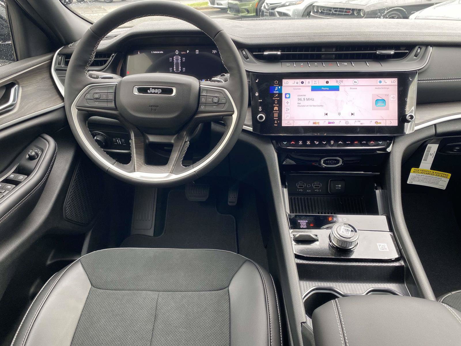 New 2026 Jeep Grand Cherokee Altitude AWD/4WD image 10