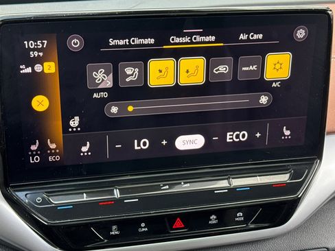 Used 2021 Volkswagen ID.4 Pro S w/ ID.4 Protection Package image 26