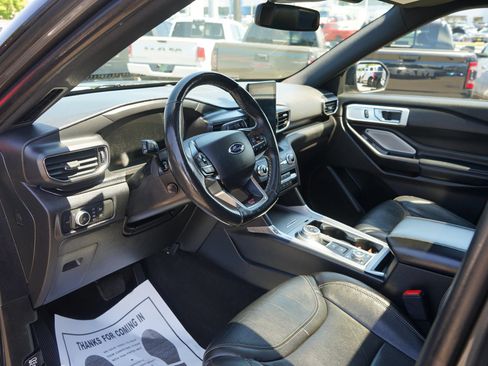 Used 2020 Ford Explorer ST w/ ST Street Pack AWD/4WD image 12