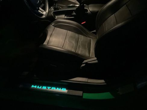 Used 2019 Ford Mustang GT Premium w/ Performance Package - Level 2 RWD image 11