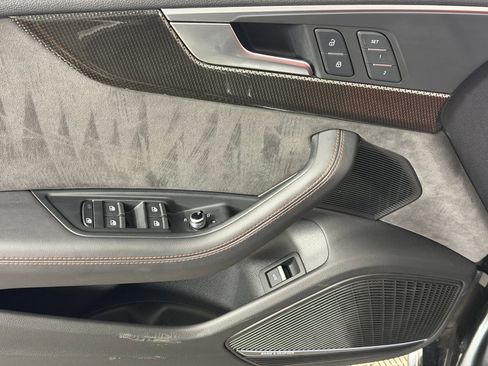 Used 2019 Audi S4 Premium Plus w/ Premium Plus Package AWD/4WD image 13