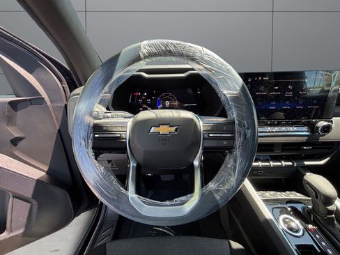 New 2026 Chevrolet Colorado W/T AWD/4WD image 11