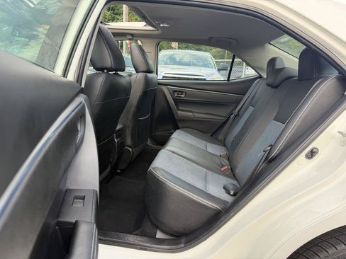 Used 2014 Toyota Corolla S FWD image 25