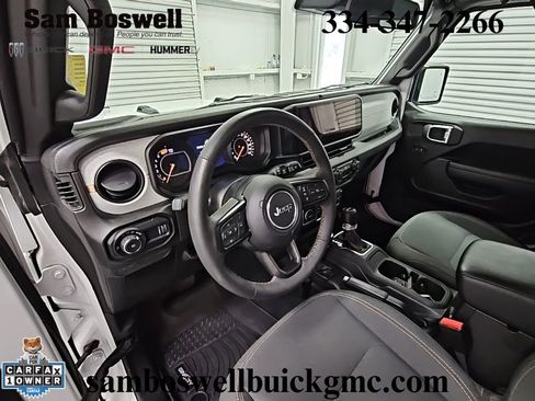 Used 2024 Jeep Wrangler Sport S image 11