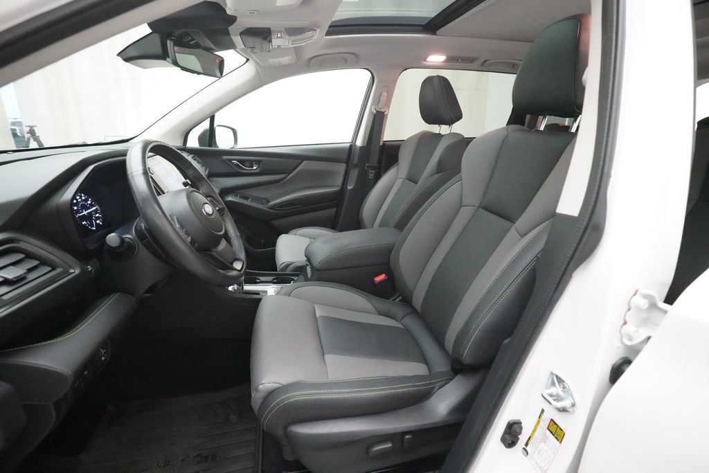 Used 2023 Subaru Ascent Onyx Edition AWD/4WD image 7