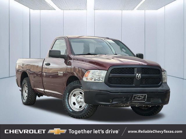 Used 2018 RAM 1500 Express RWD image 1