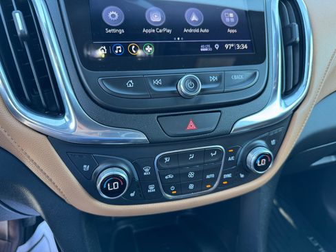 Used 2021 Chevrolet Equinox Premier image 35