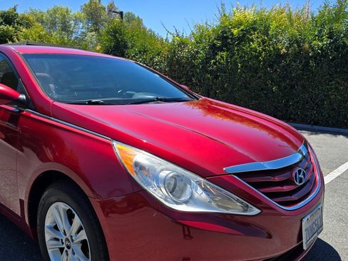 Used 2013 Hyundai Sonata GLS w/ Popular Equipment Pkg FWD image 2