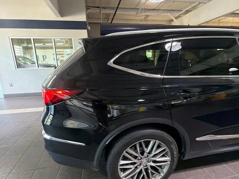 Used 2024 Acura MDX w/ Advance Package AWD/4WD image 5