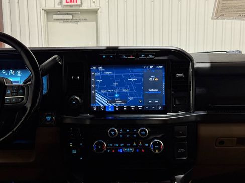 Used 2023 Ford F350 Lariat w/ Lariat Ultimate Package AWD/4WD image 20