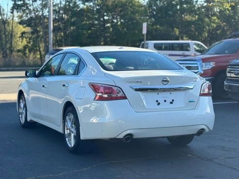 Used 2013 Nissan Altima 2.5 SV w/ 2.5SV Convenience Pkg image 5