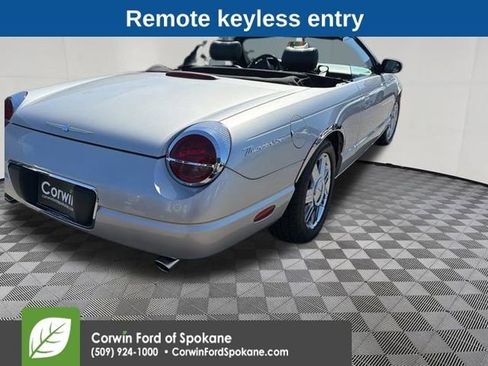 Used 2005 Ford Thunderbird image 5