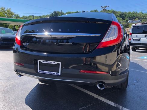 Used 2016 Lincoln MKS AWD image 5