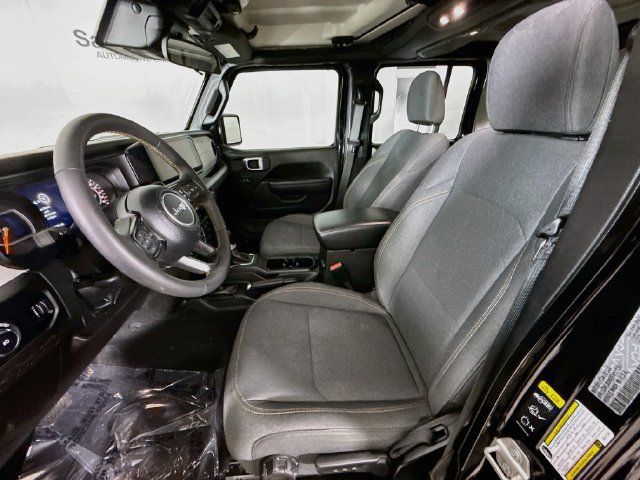 Used 2024 Jeep Wrangler Unlimited Sport AWD/4WD image 20