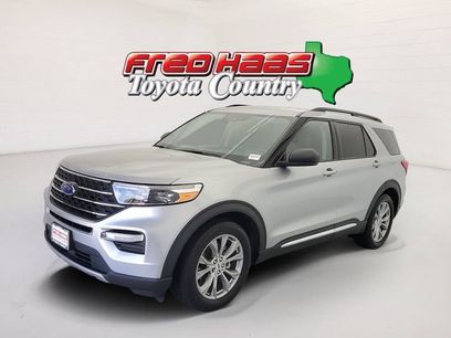 Used 2021 Ford Explorer XLT w/ Equipment Group 202A