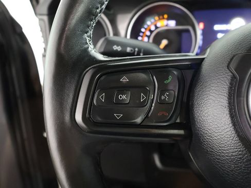 Used 2023 Jeep Wrangler Unlimited Sport AWD/4WD image 39