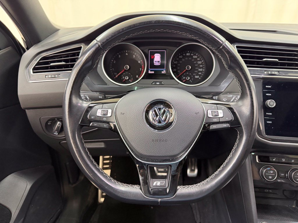 Used 2021 Volkswagen Tiguan SE R-Line FWD image 26