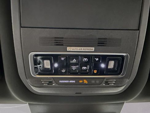 Used 2025 Lincoln Nautilus Premier w/ Equipment Group 102A AWD/4WD image 14