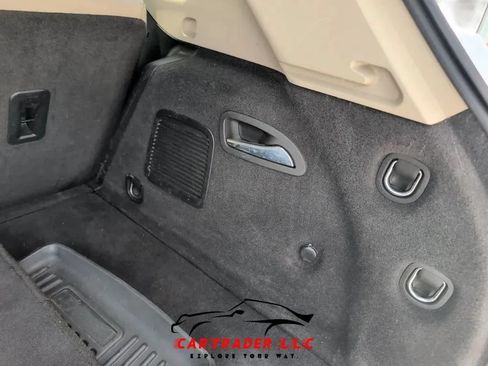 Used 2017 Buick Envision Essence FWD image 19