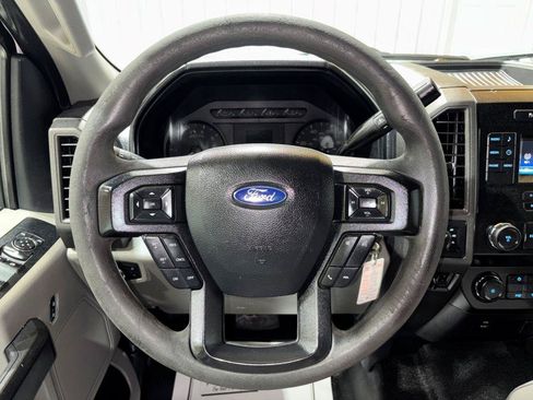 Used 2019 Ford F250 XL w/ XL Value Package AWD/4WD image 18