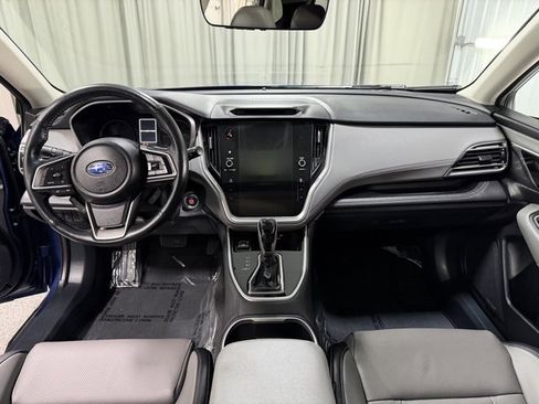 Used 2021 Subaru Outback Limited image 13