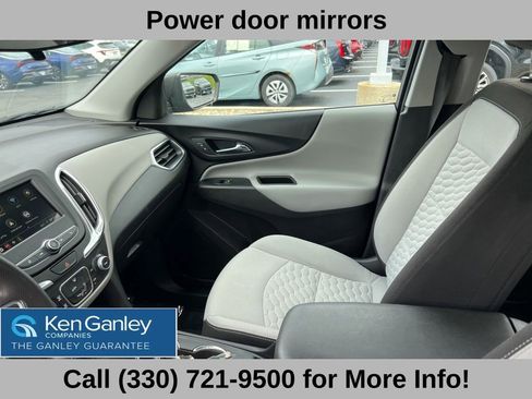 Used 2019 Chevrolet Equinox LS AWD/4WD image 40