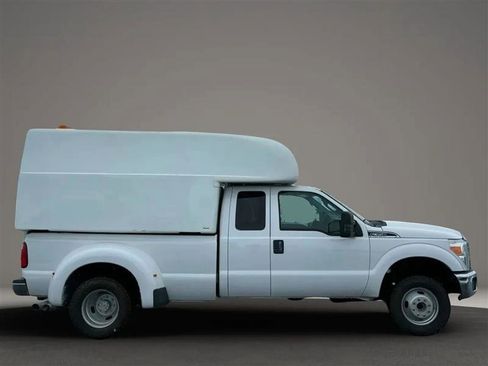 Used 2013 Ford F350 XLT w/ Advanced Security Group image 6