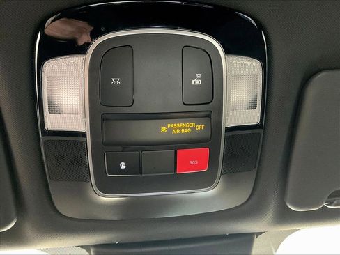 Used 2022 Hyundai Santa Cruz SEL AWD/4WD image 25
