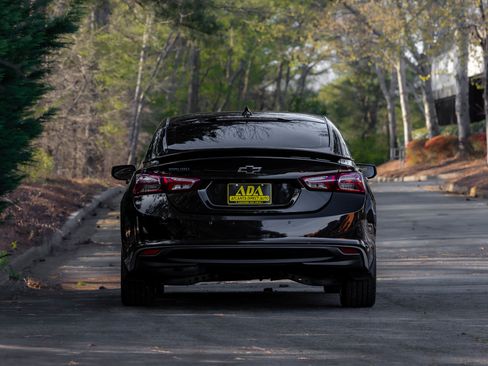 Used 2020 Chevrolet Malibu LT w/ Leather Package image 36