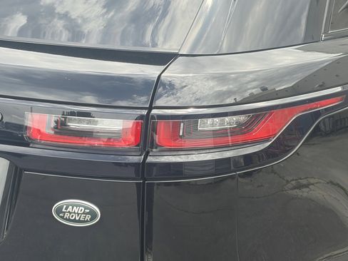 Used 2019 Land Rover Range Rover Velar R-Dynamic SE AWD/4WD image 29