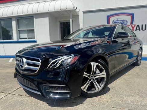 Used 2020 Mercedes-Benz E 350 Sedan w/ Parking Assistance Package image 3